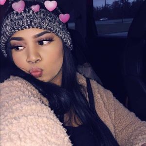 Meet your Posher, July